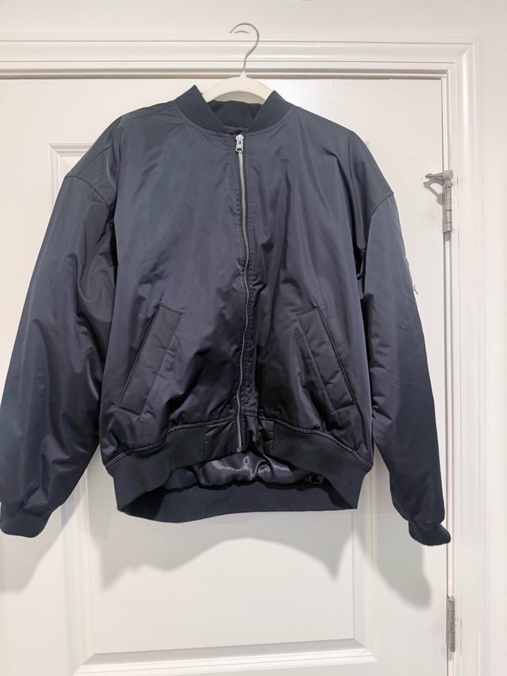 Abercrombie & Fitch Women's Black Bomber Jacket